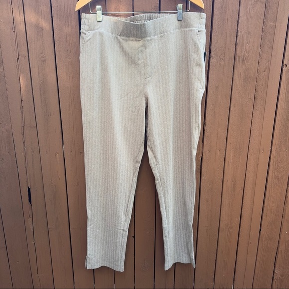 Glyder | NWT Size XL Herringbone On The Go Ankle Pants in Mocha From Stitch Fix - Picture 4 of 14